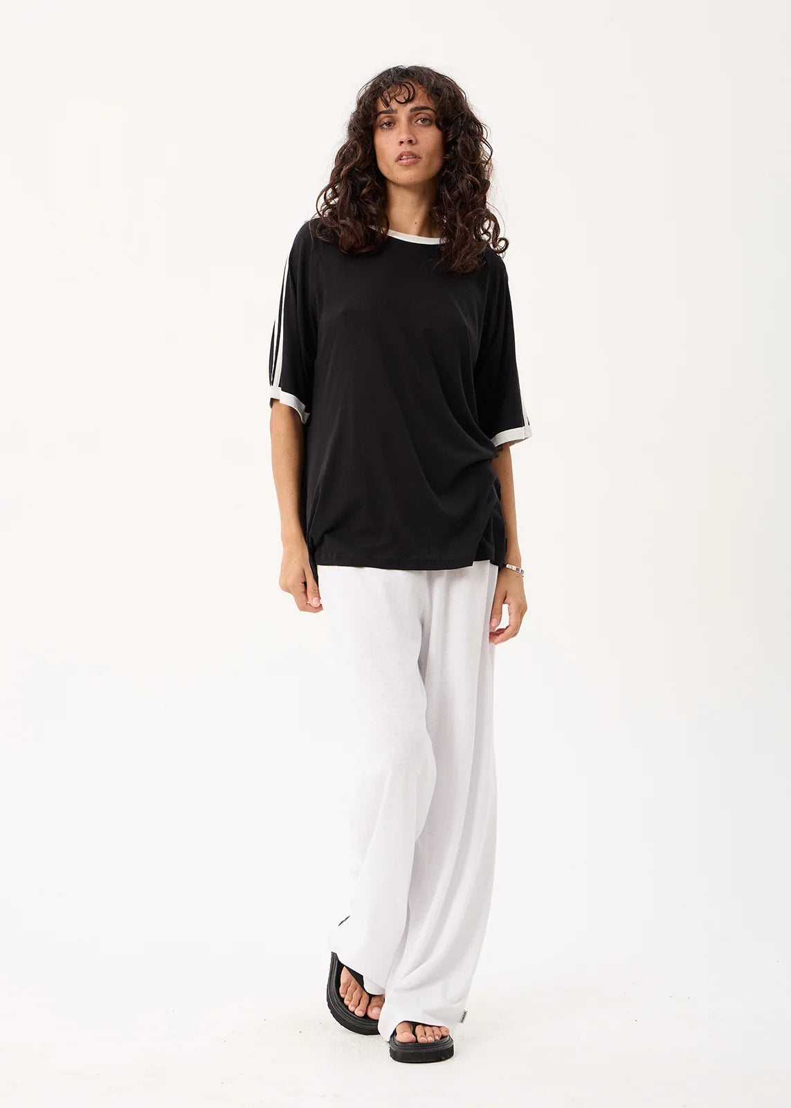 Smokeshow Oversized Raglan Tee - Black | Afends