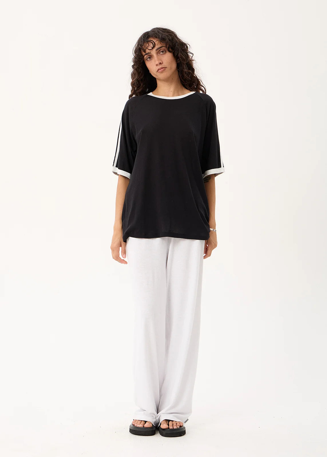 Smokeshow Oversized Raglan Tee - Black | Afends