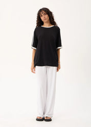 Smokeshow Oversized Raglan Tee - Black | Afends