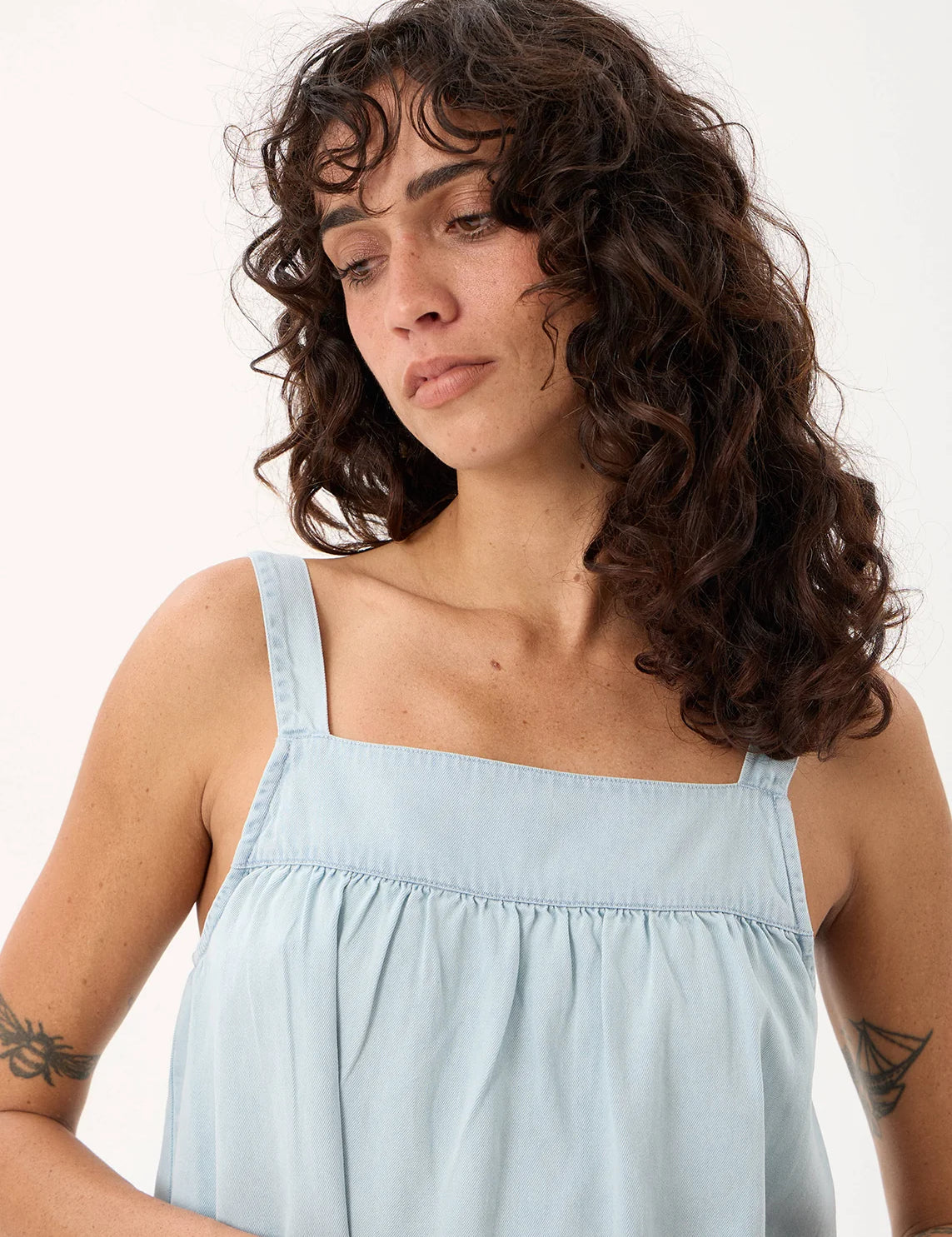 62._W264103-LBL_1085.webp