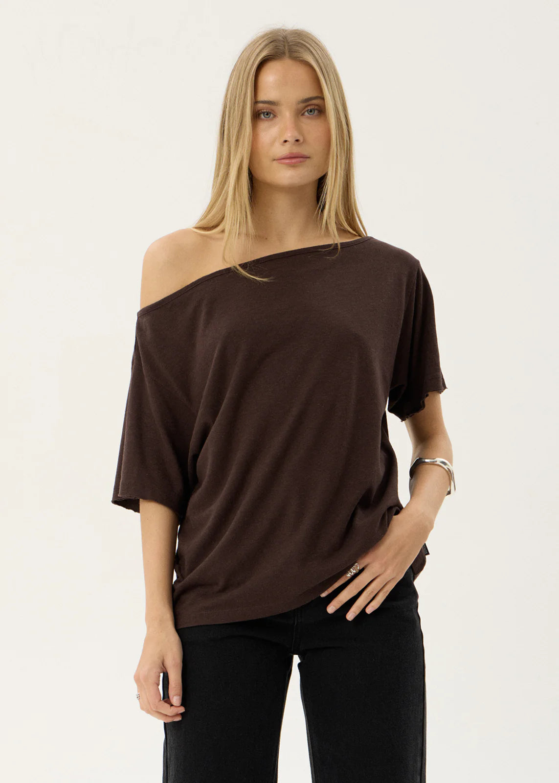 Sabina Off Shoulder Tee