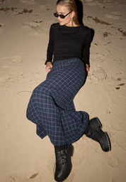 Lita Seersucker Maxi Skirt - Midnight | Afends