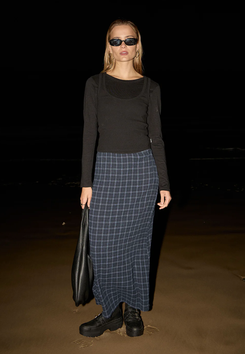 Lita Seersucker Maxi Skirt - Midnight | Afends