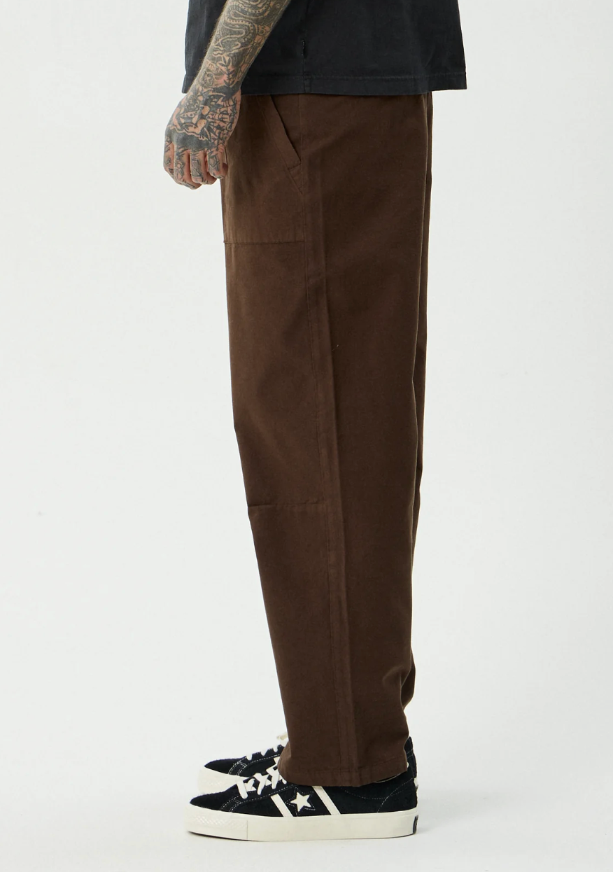 Glider Pleated Pant - Coffee | Afends