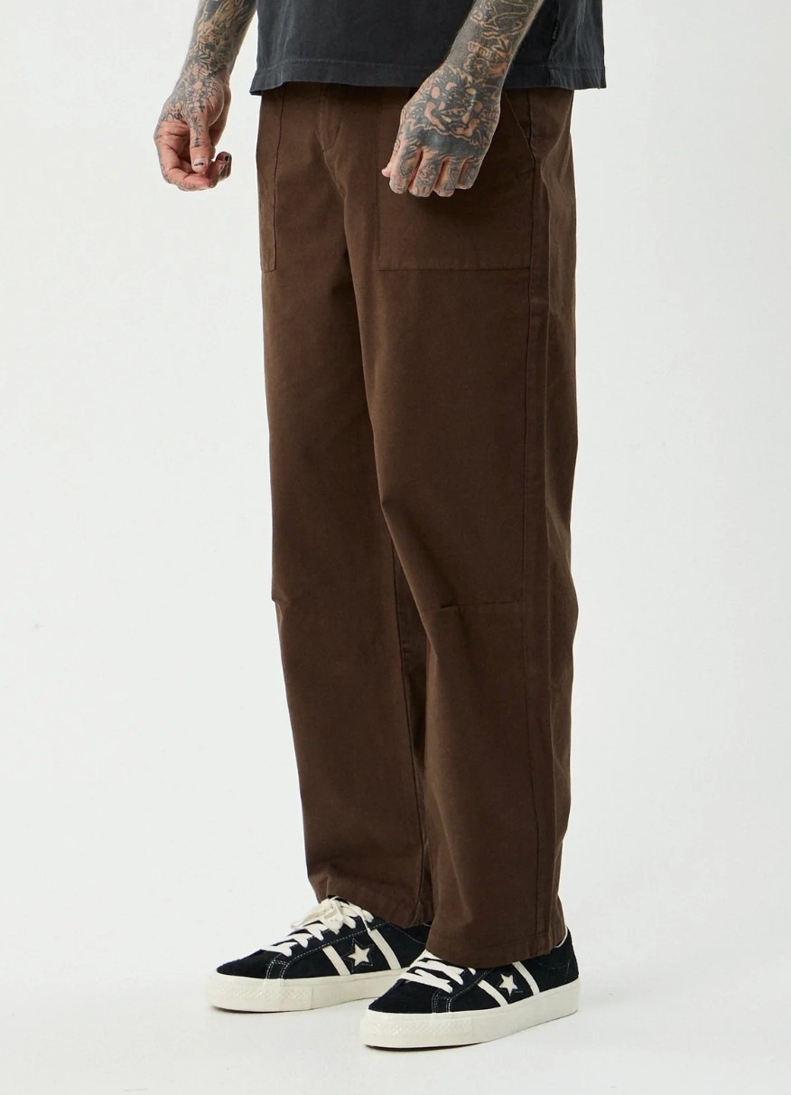Glider Pleated Pant - Coffee | Afends
